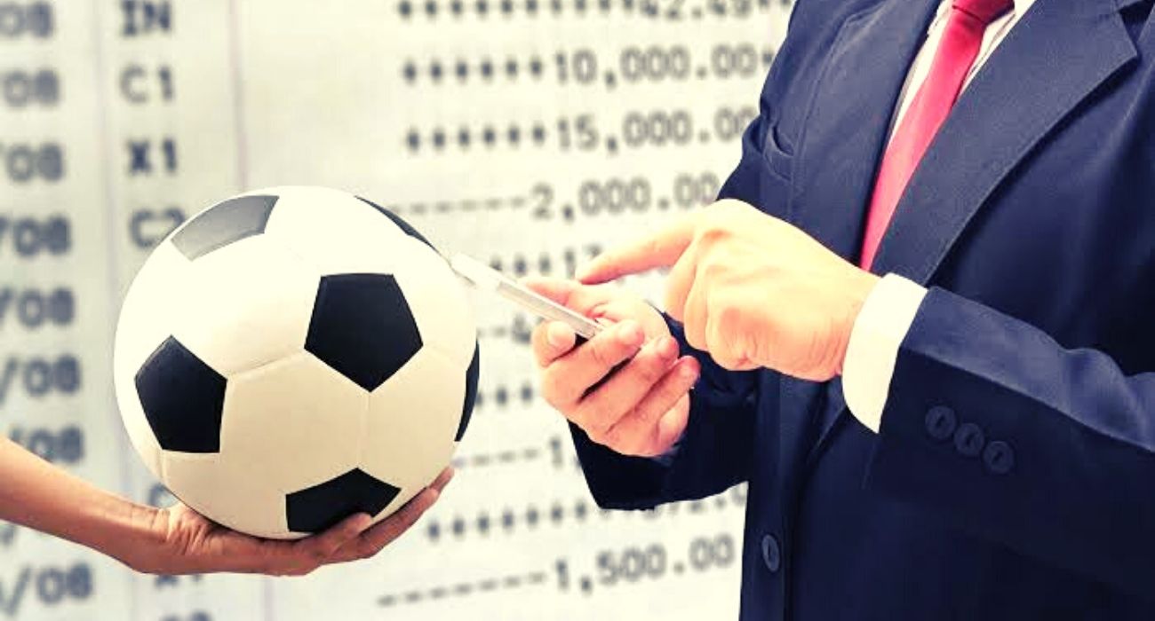 Score Big: Football Betting Site Strategies