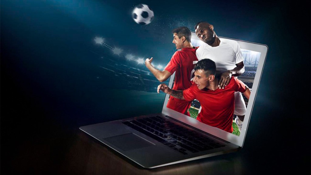 Football Betting vs. Fantasy Football: Which Is Right for You?