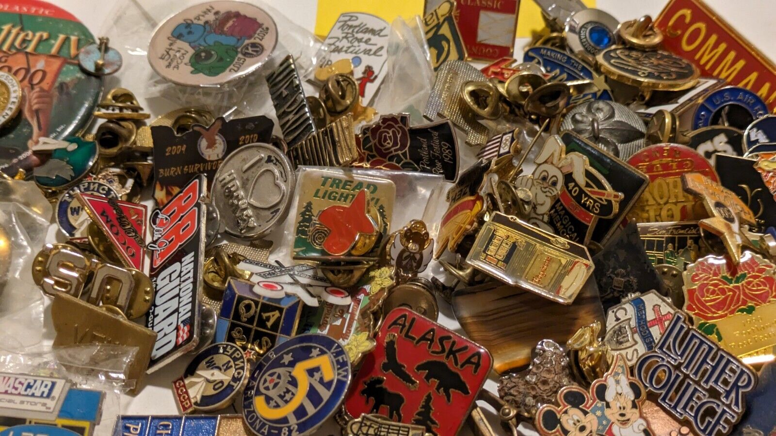 Making Your Mark: Custom Enamel Pins for Branding and Promotion