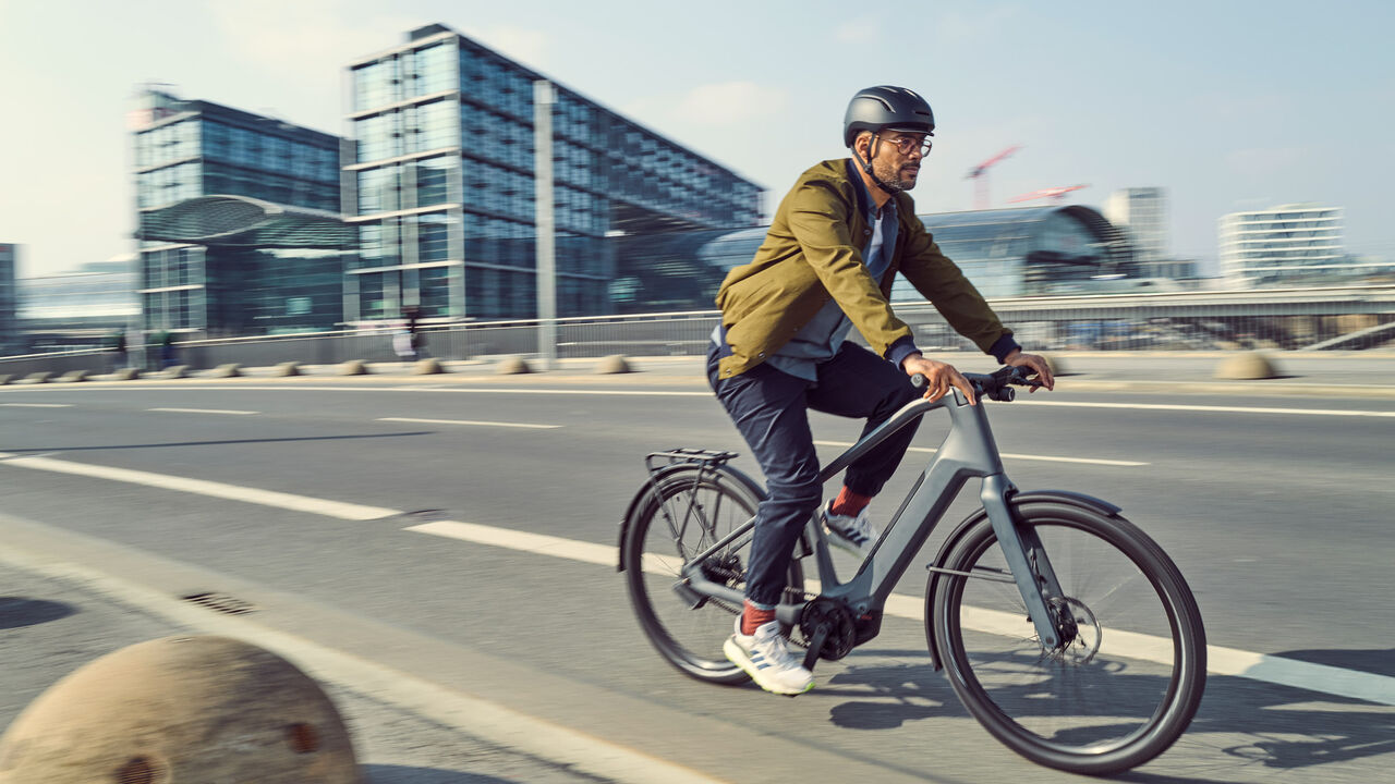 Unveiling the Electric Cycle Revolution: Pedaling into the Future